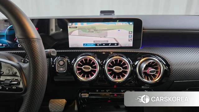 Mercedes-Benz A-Class W177 2020 Белый из Кореи, фото 3
