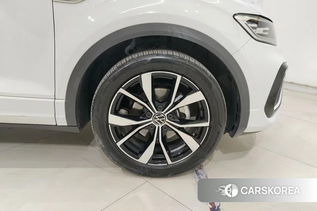 Volkswagen T-Roc 2023 Белый из Китая, фото 3