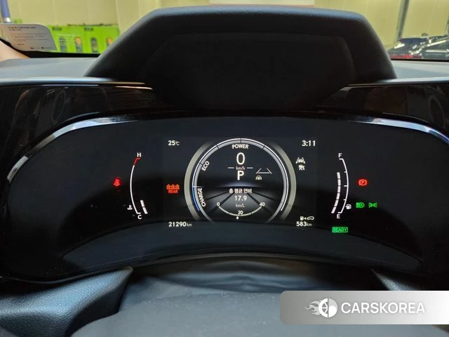 Lexus NX350h Second generation 2025 Серебристо-серый из Кореи, фото 3