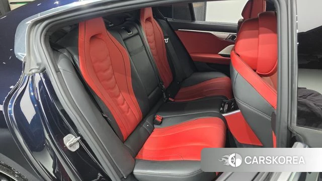 BMW 8 Series (G15) 2021 Черный из Кореи, фото 3