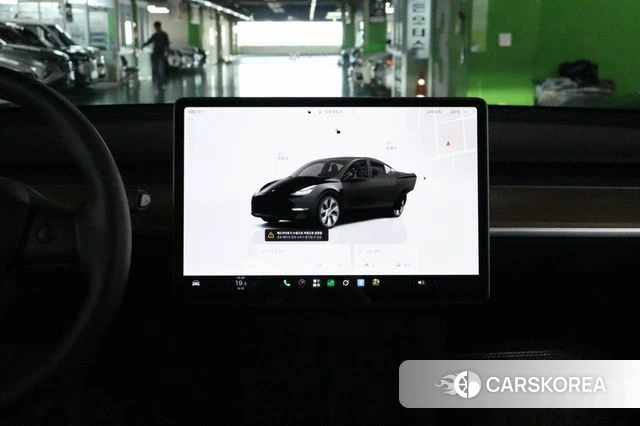 Tesla Model Y 2023 Черный из Кореи, фото 3
