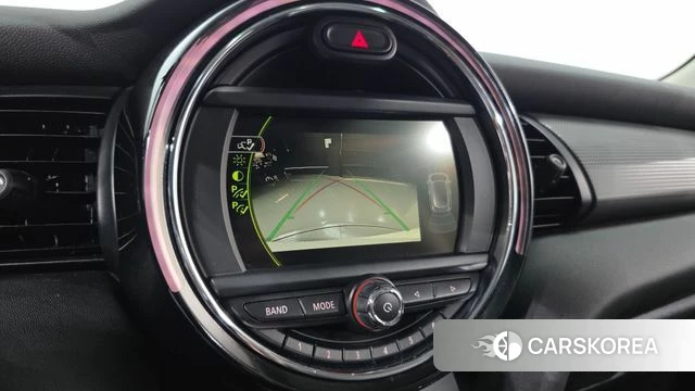 Mini Cooper D 2018 Жемчужный цвет из Кореи, фото 3