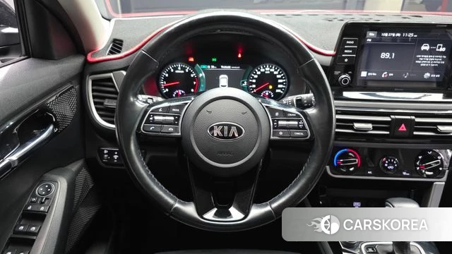 Kia Seltos 2020 Черный из Кореи, фото 3
