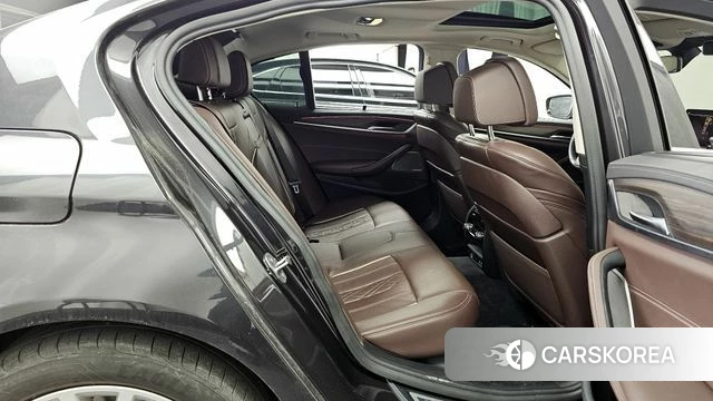 BMW 5 Series (G30) 2022 Серый из Кореи, фото 3