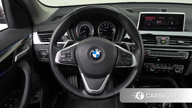 BMW X1 (F48) 2022 Черный из Кореи, фото 3