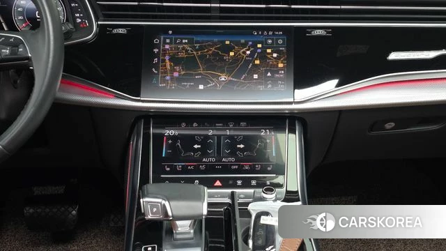 Audi Q8 (4M) 2021 Черный из Кореи, фото 3