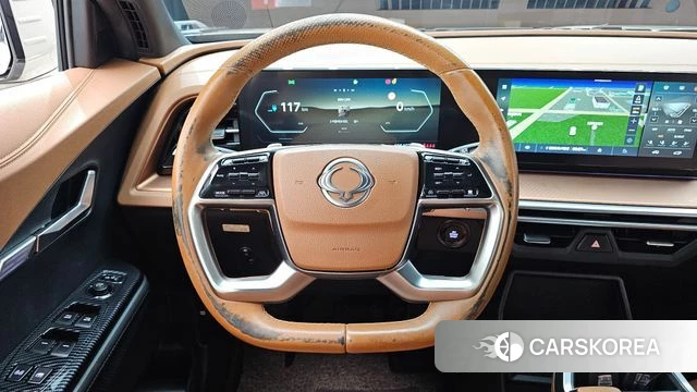 Ssangyong Torres EVX 2024 Коричневый из Кореи, фото 3