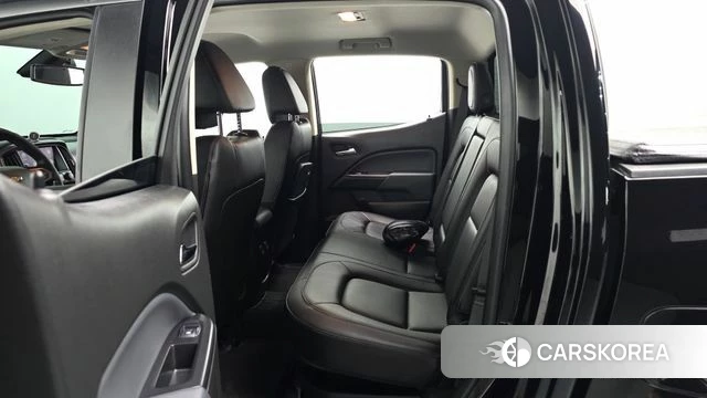 Chevrolet (GM Daewoo) Real New Colorado 2021 Черный из Кореи, фото 3