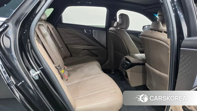 Kia K8 Hybrid 2023 Черный из Кореи, фото 3