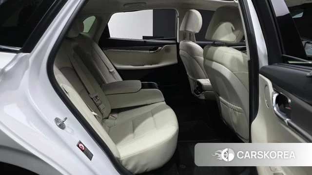Hyundai The New Grandeur IG Hybrid 2022 Белый из Кореи, фото 3