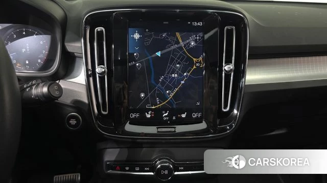 Volvo XC40 2020 Белый из Кореи, фото 3