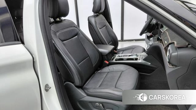 Ford Explorer 6th Generation 2020 Белый из Кореи, фото 3