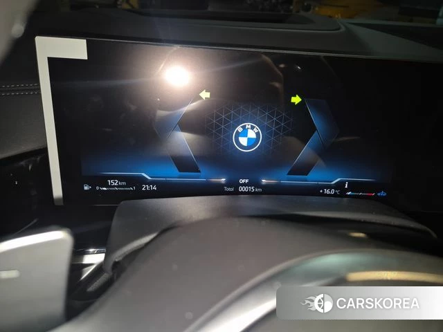 BMW X6 (G06) 2026 Светло-серебряный цвет из Кореи, фото 3