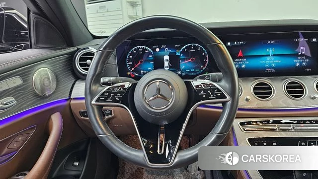 Mercedes-Benz E-Class W213 2022 Черный из Кореи, фото 3