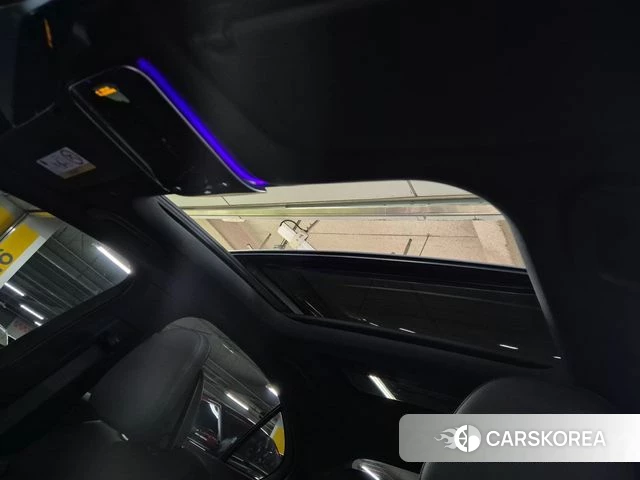 Mercedes-Benz C-Class W206 2024 Черный из Кореи, фото 3
