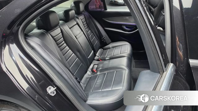 Mercedes-Benz E-Class W213 2018 Черный из Кореи, фото 3