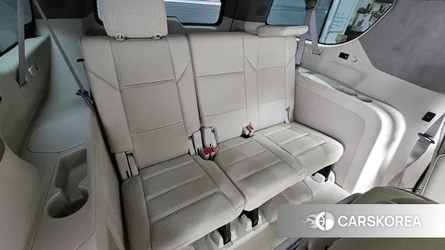Cadillac Escalade 5th Generation 2023 Белый из Кореи, фото 3