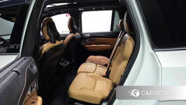 Volvo XC90 second Generation 2021 Белый из Кореи, фото 3