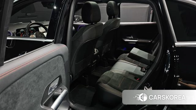 Mercedes-Benz GLA - Class H247 2023 Черный из Кореи, фото 3