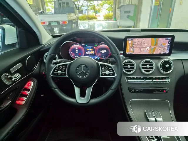 Mercedes-Benz C-Class W205 2021 Белый из Кореи, фото 3
