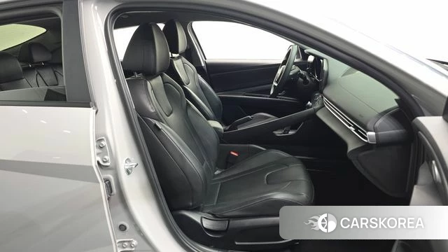 Hyundai Avante (CN7) 2023 Серый из Кореи, фото 3