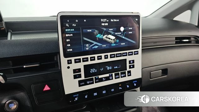 Hyundai Staria 2025 Белый из Кореи, фото 3