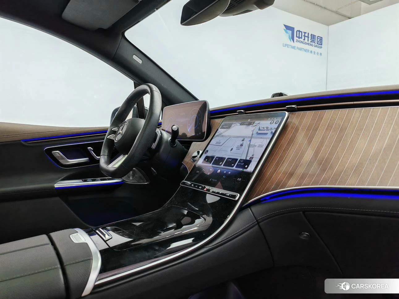 Mercedes-Benz EQE 2024 Черный из Китая, фото 3