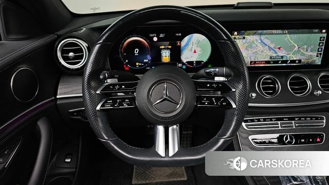 Mercedes-Benz E-Class W213 2021 Черный из Кореи, фото 3