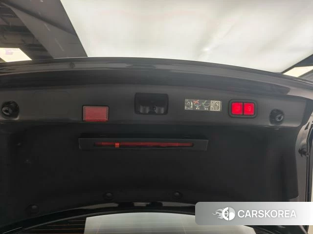 Mercedes-Benz E-Class 2023 Черный из Китая, фото 3