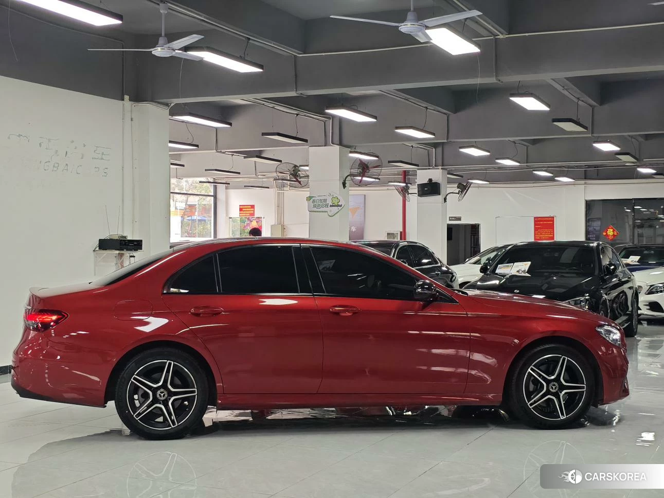 Mercedes-Benz E-Class 2020 Красный из Китая, фото 3