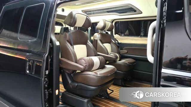 Hyundai The New Grand Starex 2019 Черный из Кореи, фото 3