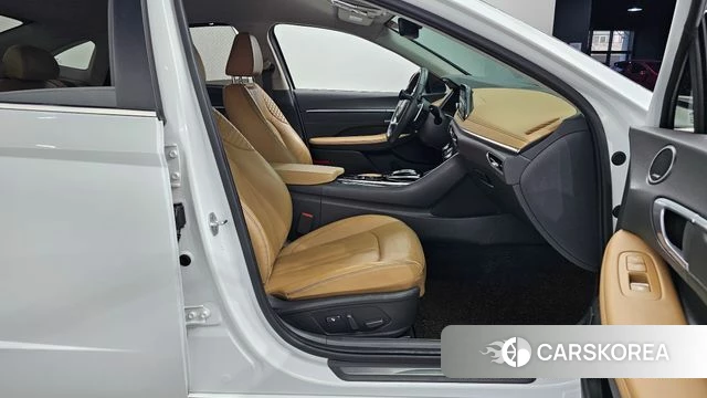 Hyundai Sonata (DN8) 2019 Белый из Кореи, фото 3
