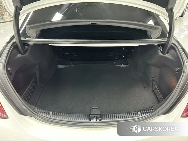 Mercedes-Benz C-class 2021 Белый из Китая, фото 3