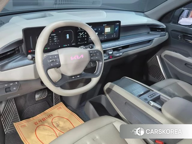 Kia EV9 2023 Серебристо-серый из Кореи, фото 3