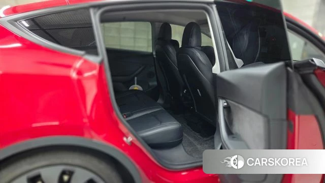 Tesla Model Y 2022 Красный из Кореи, фото 3