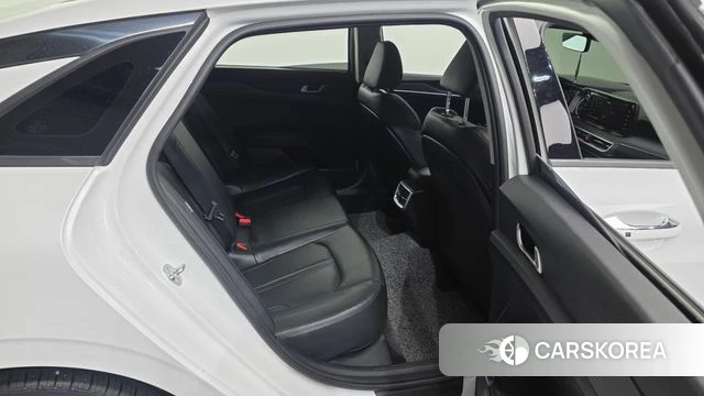 Kia K5 3rd generation 2023 Белый из Кореи, фото 3