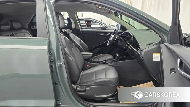 Kia Di Ol Nu Niro 2023 Серый из Кореи, фото 3