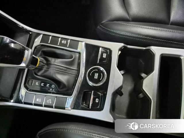 Ssangyong Beautiful Korando 2023 Белый из Кореи, фото 3