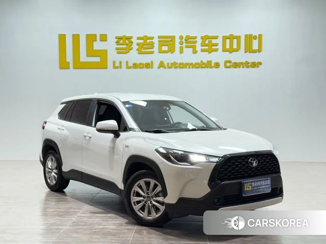 Toyota Corolla 2024 Белый из Китая, фото 3
