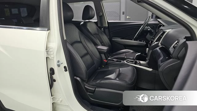 Ssangyong Tivoli Armor 2018 Белый из Кореи, фото 3
