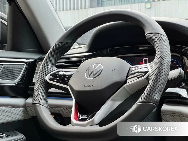 Volkswagen Teramont 2024 Черный из Китая, фото 3