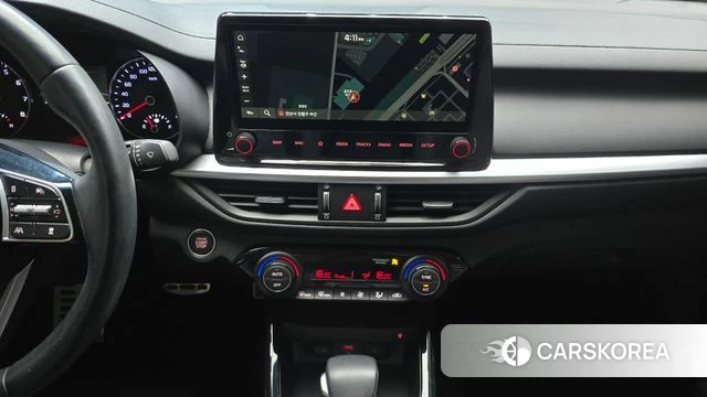 Kia The New K3 2nd generation 2023 Серый из Кореи, фото 3