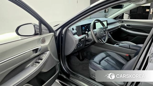 Hyundai Sonata D Edge Hybrid (DN8) 2023 Серый из Кореи, фото 3