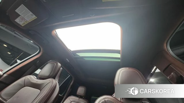 Lincoln Aviator 2nd generation 2021 Черный из Кореи, фото 3