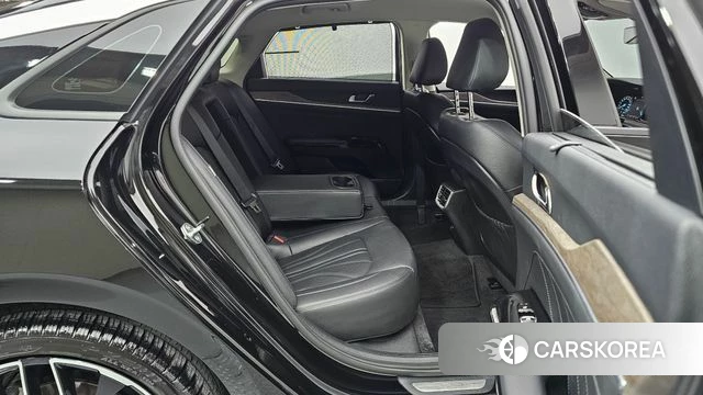 Kia K5 3rd generation 2023 Черный из Кореи, фото 3