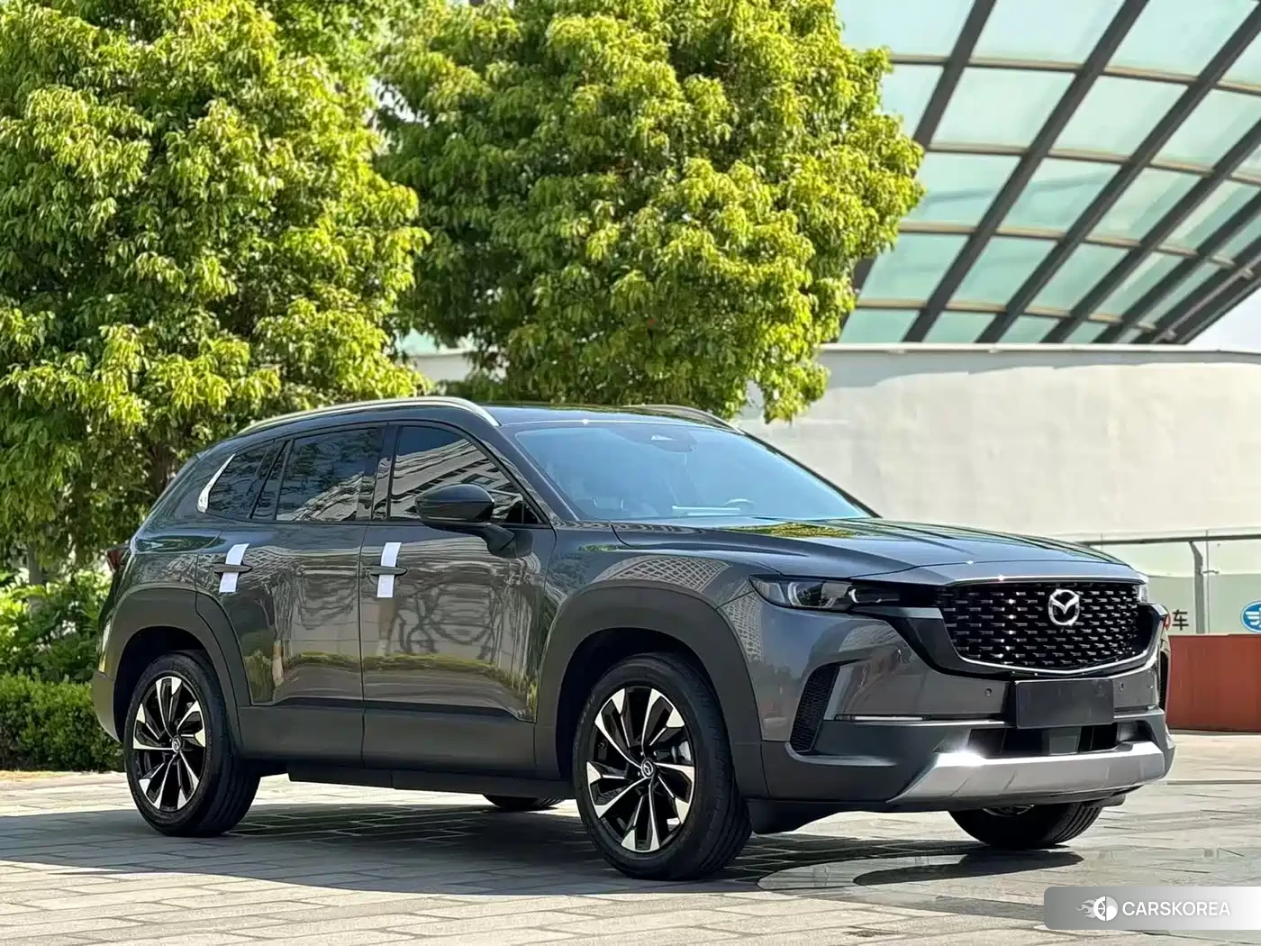 Mazda CX-50 2025 Silver/gray из Китая, фото 3