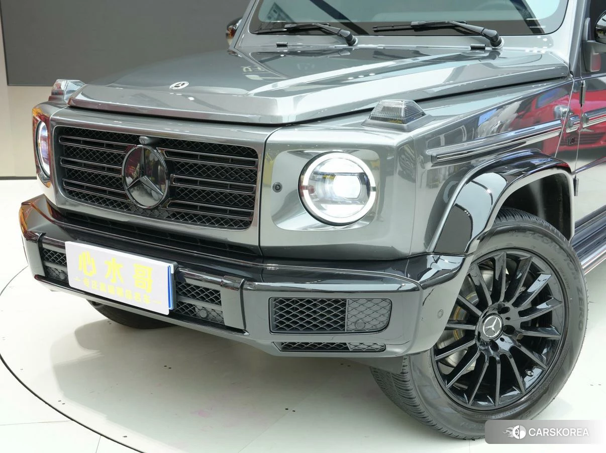 Mercedes-Benz G-Class 2023 Темно-серый из Китая, фото 3