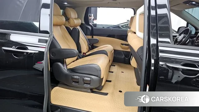 Kia Carnival 4th generation 2022 Черный из Кореи, фото 3