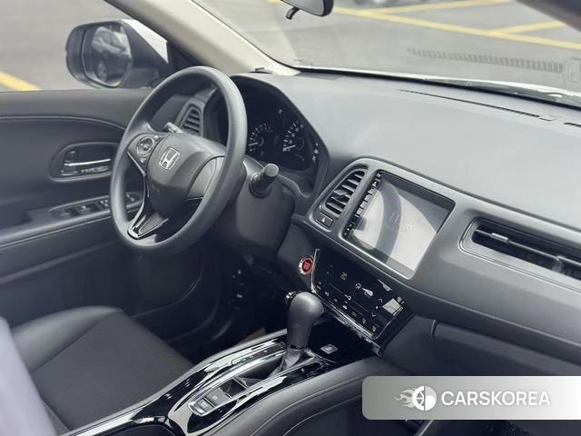 Honda Vezel 2021 Белый из Китая, фото 3