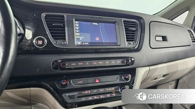 Kia The New Carnival 2019 Белый из Кореи, фото 4